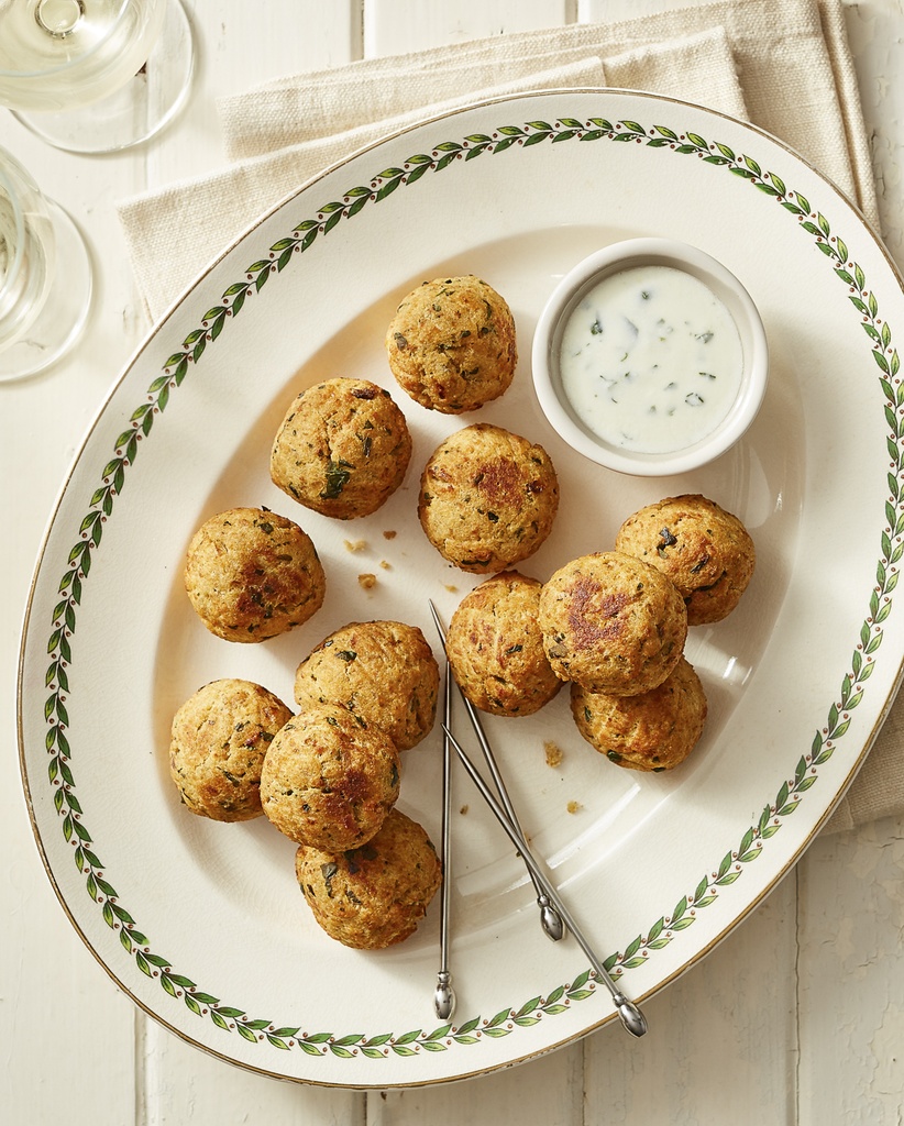 [1378] Seasoned salmon bites (sauce included) (1 packet)
